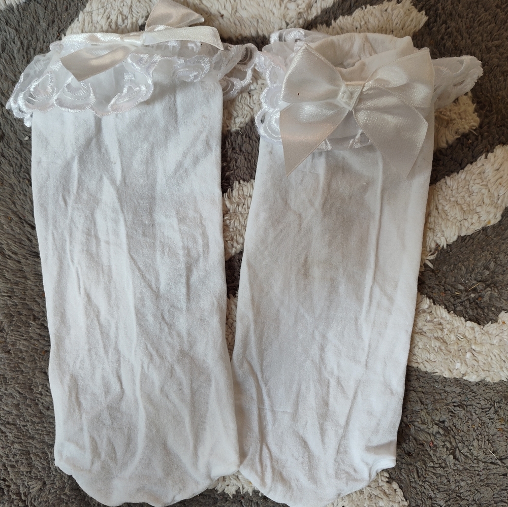 Nib. Ankle Lace Ribbon socks